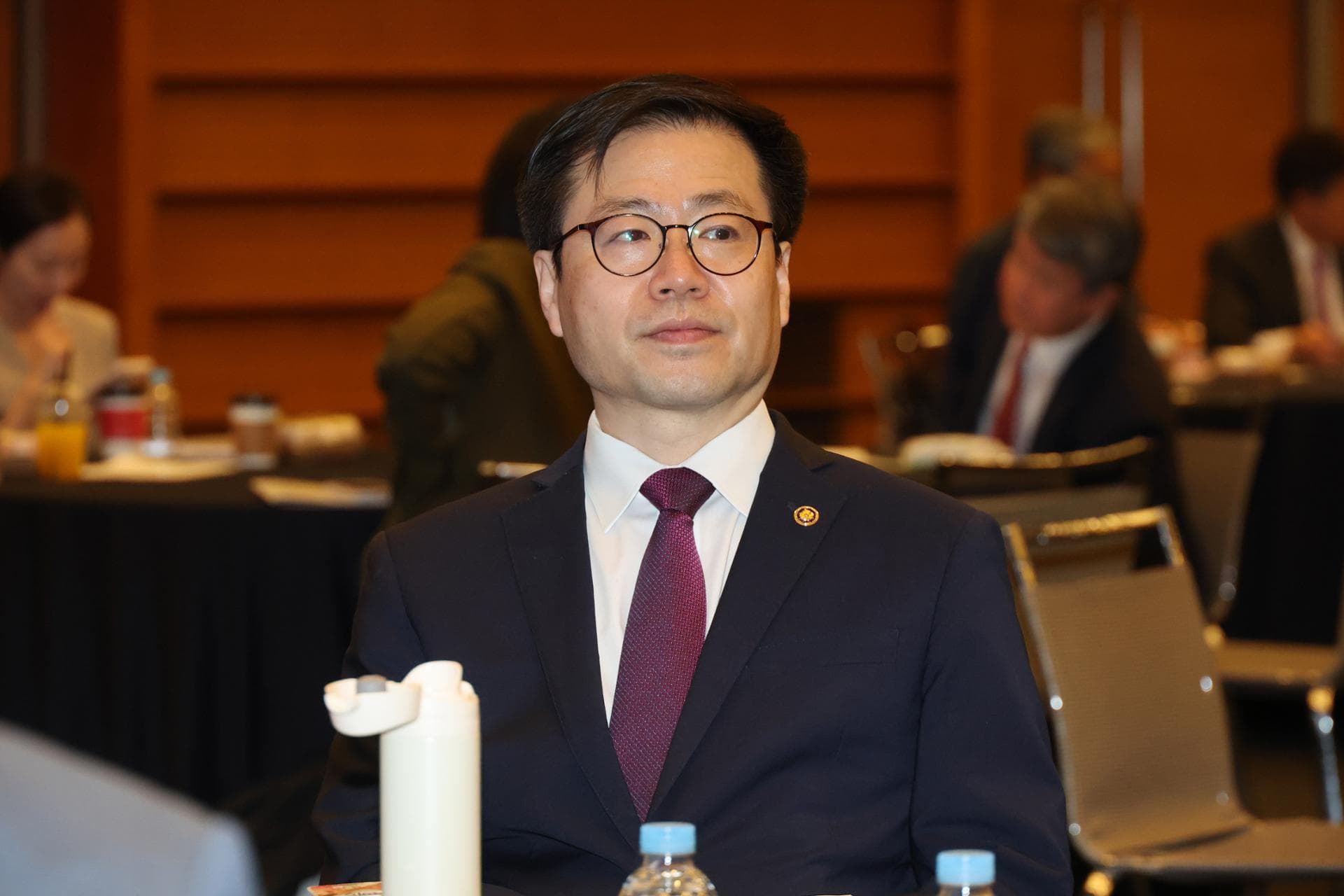 Trade minister discusses deeper economic cooperation with ASEAN ambassadors