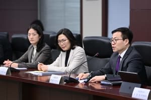 Seoul officials discuss response to USTR trade probe, EU's steel safeguard plan