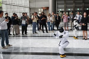 S. Korea to invest over W50b until 2030 to develop homegrown AI humanoids