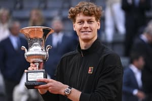 Sinner becomes 1st Italian man to win Italian Open in 50 years and matches Djokovic's Masters sweep
